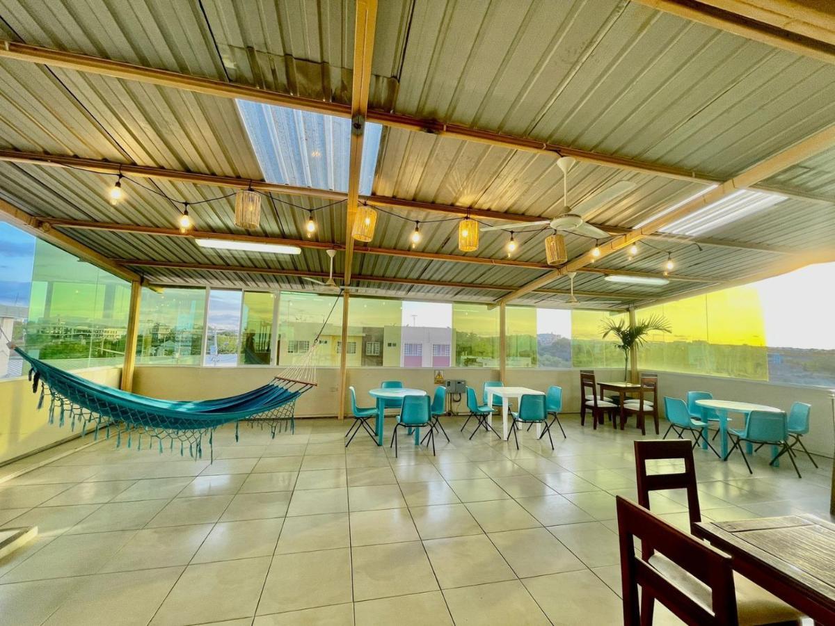 Reef Hostel Manta Bagian luar foto
