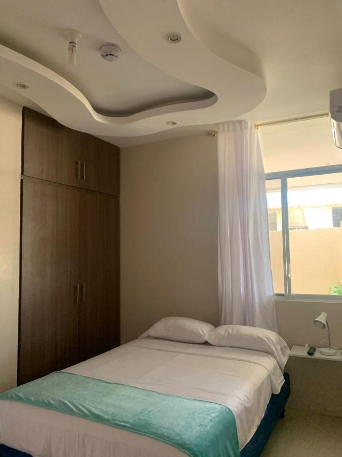 Reef Hostel Manta Bagian luar foto