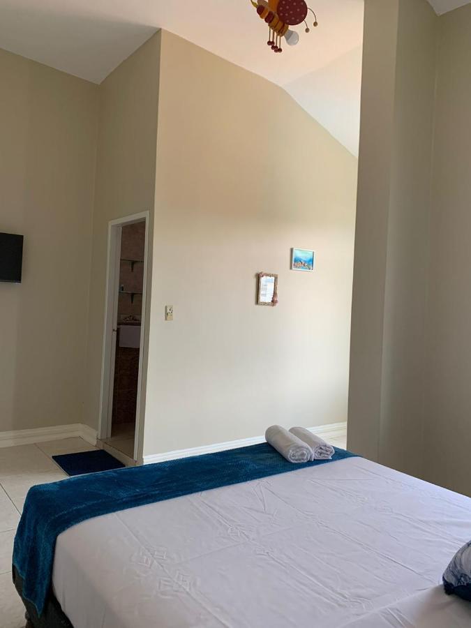 Reef Hostel Manta Bagian luar foto