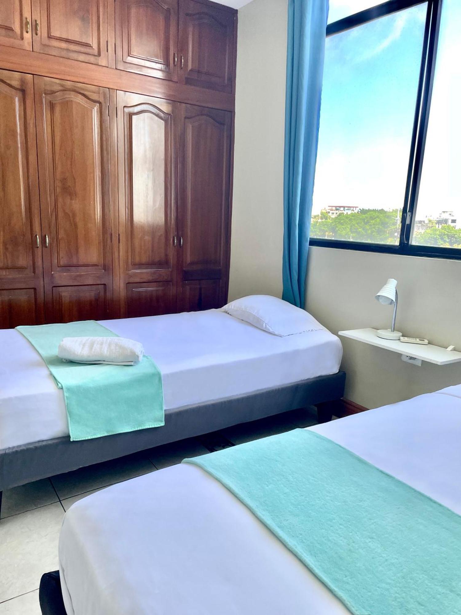 Reef Hostel Manta Bagian luar foto