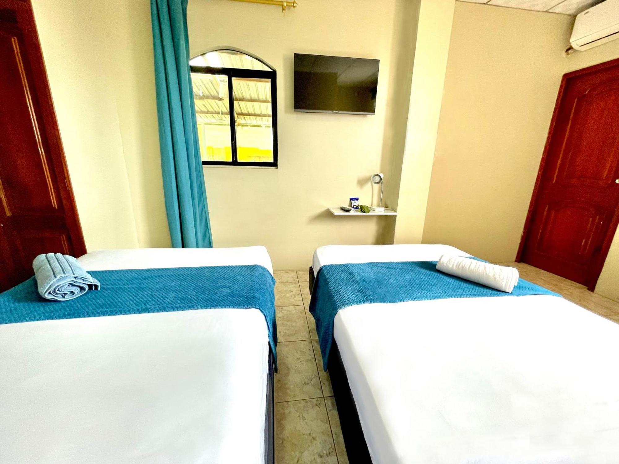 Reef Hostel Manta Bagian luar foto
