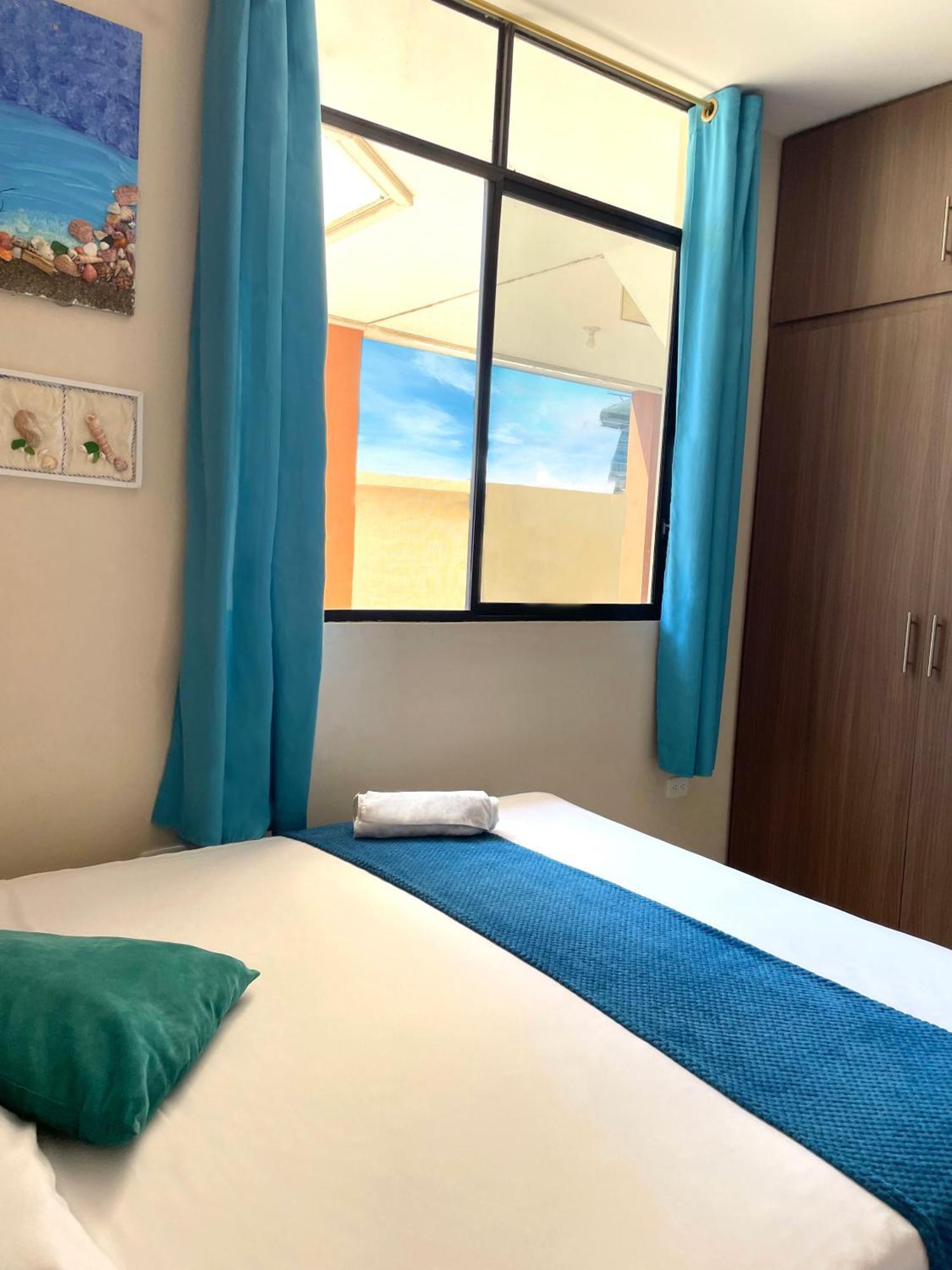 Reef Hostel Manta Bagian luar foto